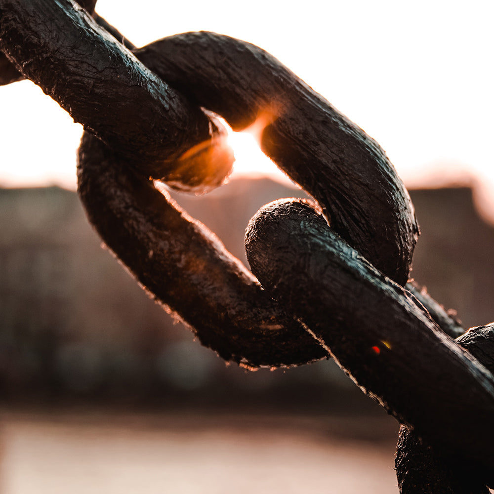 VALUES-IMAGE-LINK-OF-CHAIN-WITH-SUNSHINE